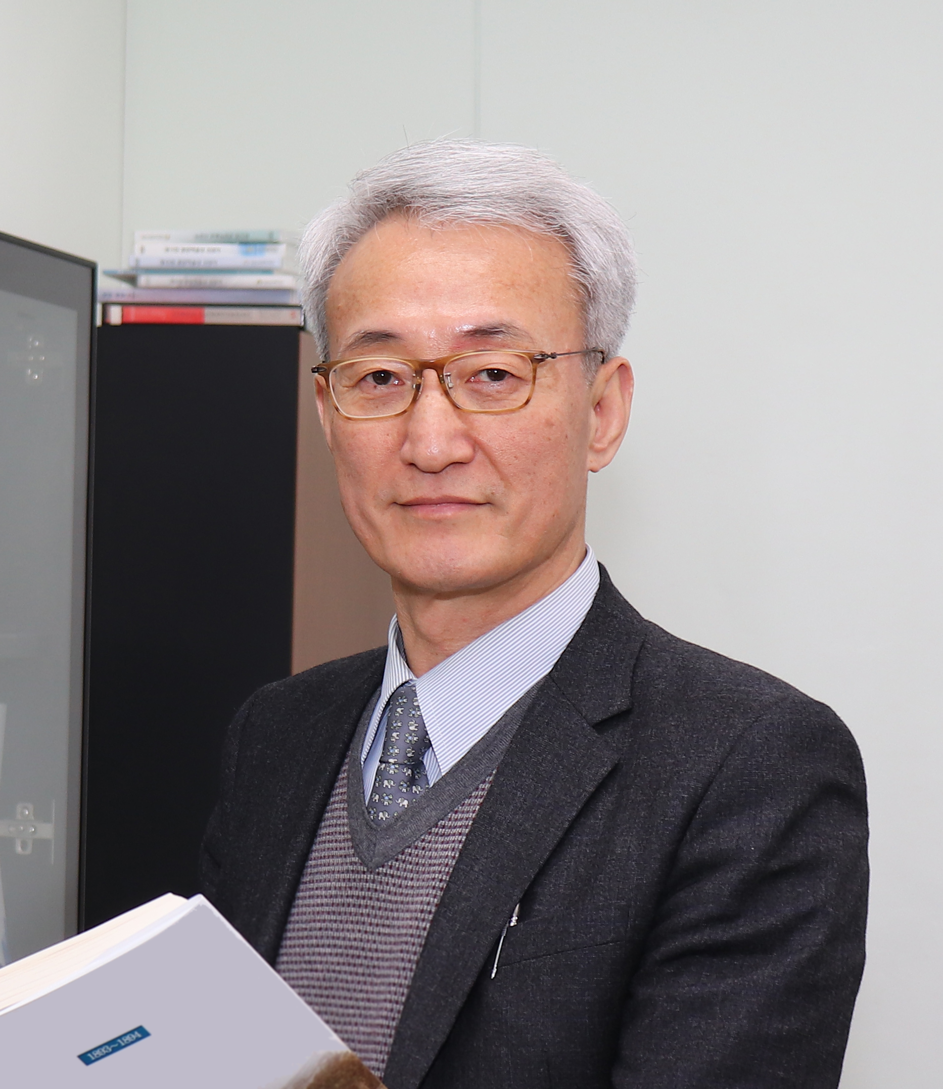 33대 신상욱(9대 의학전문대학원장) 사진